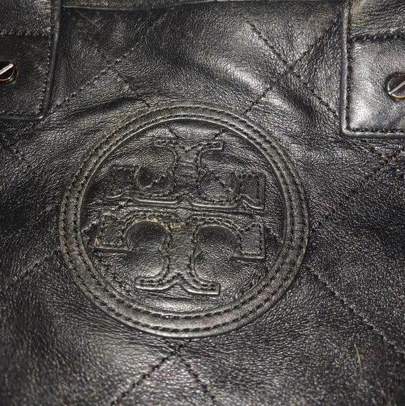 Tory Burch black leather tote. - Picture 3 of 13